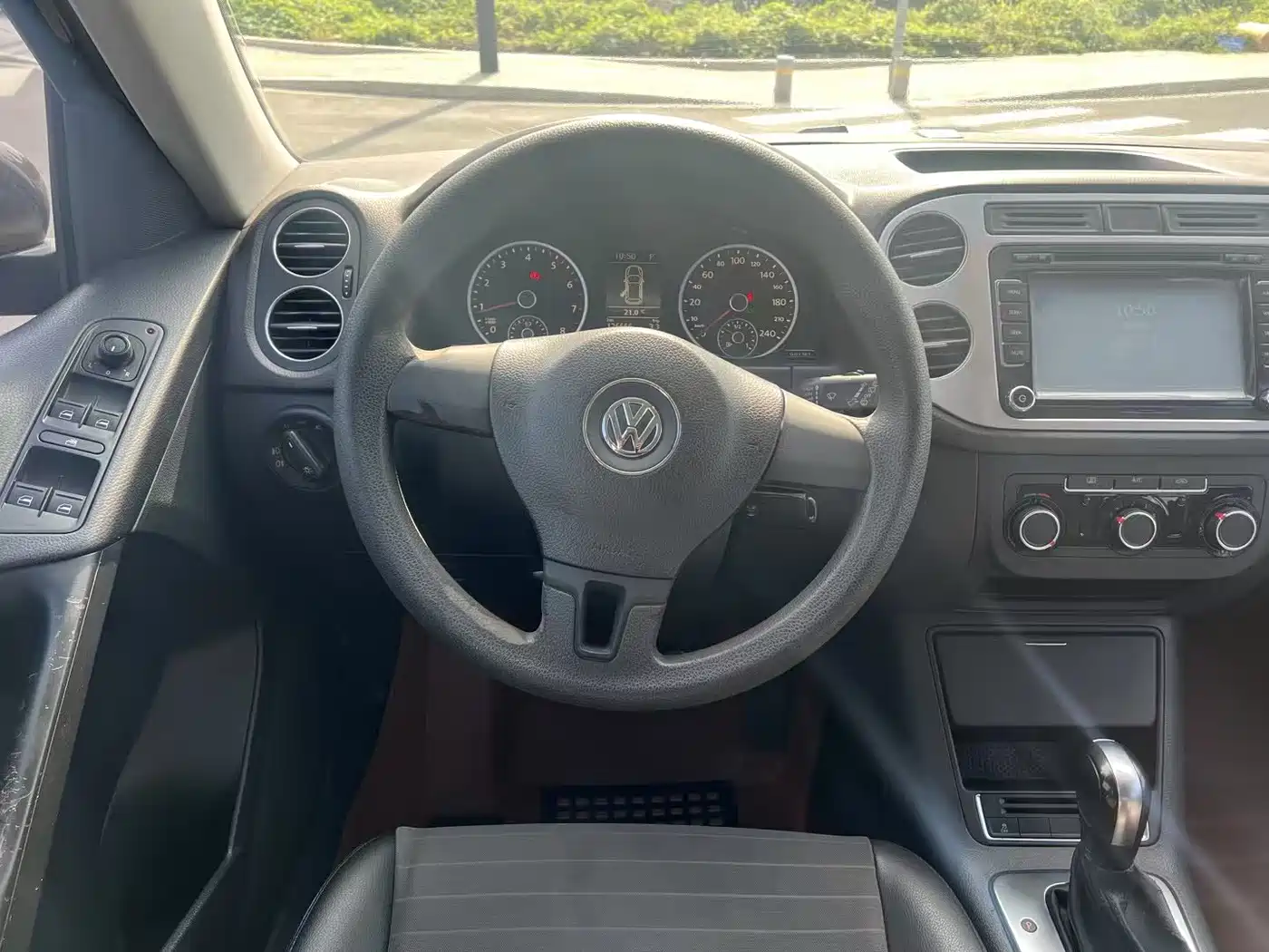 Volkswagen Tiguan 2013 1.8TSI Auto 2WD Trend Edition фото 5