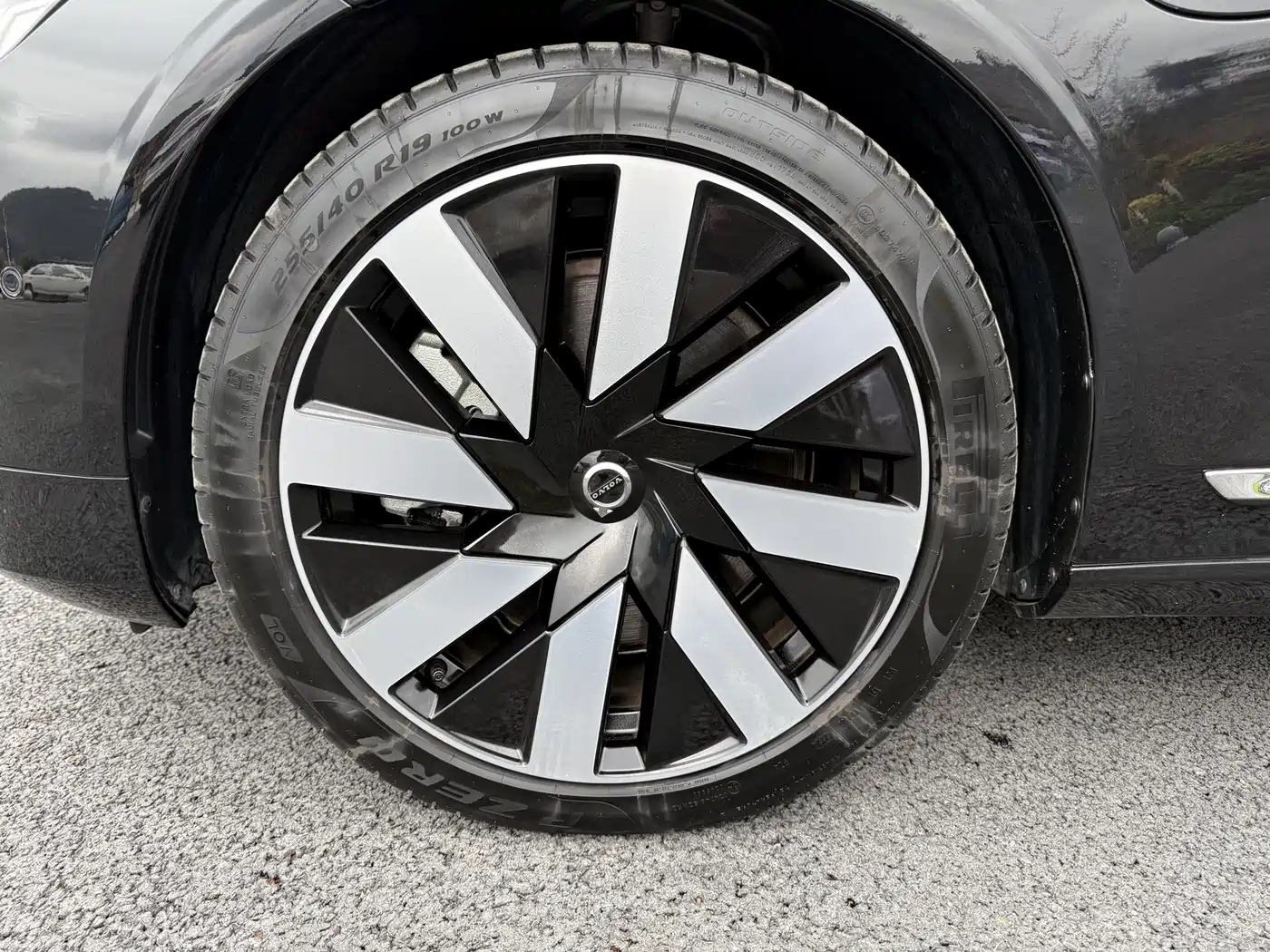 VOLVO S90 PLUG IN HYBRID