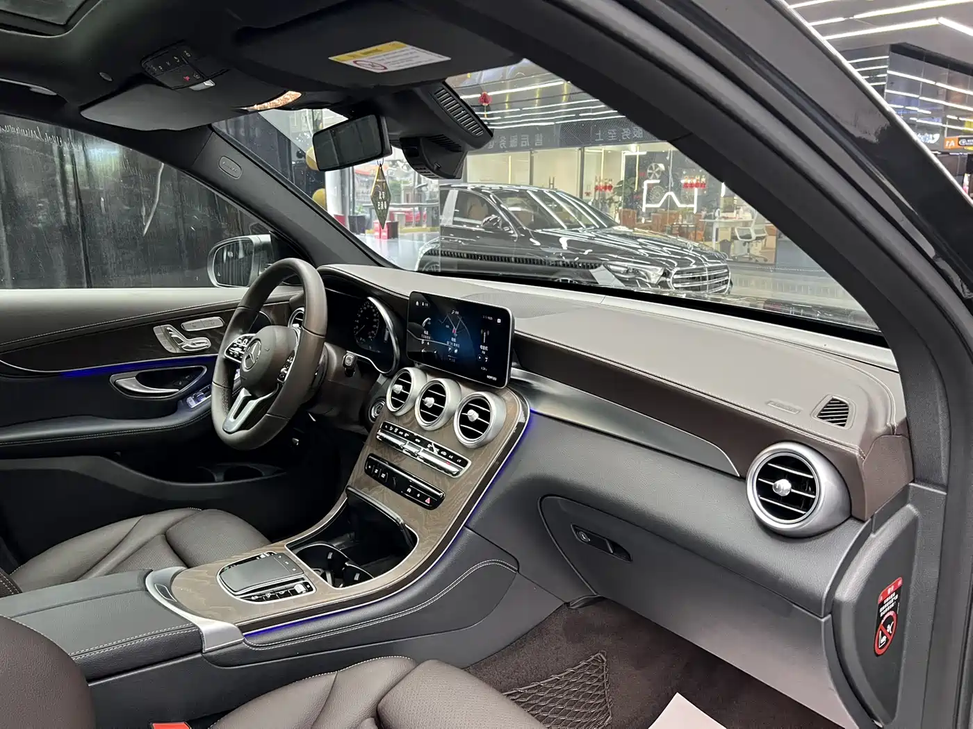 Mercedes-Benz GLC 2020 GLC 300 L 4MATIC Dynamic фото 8