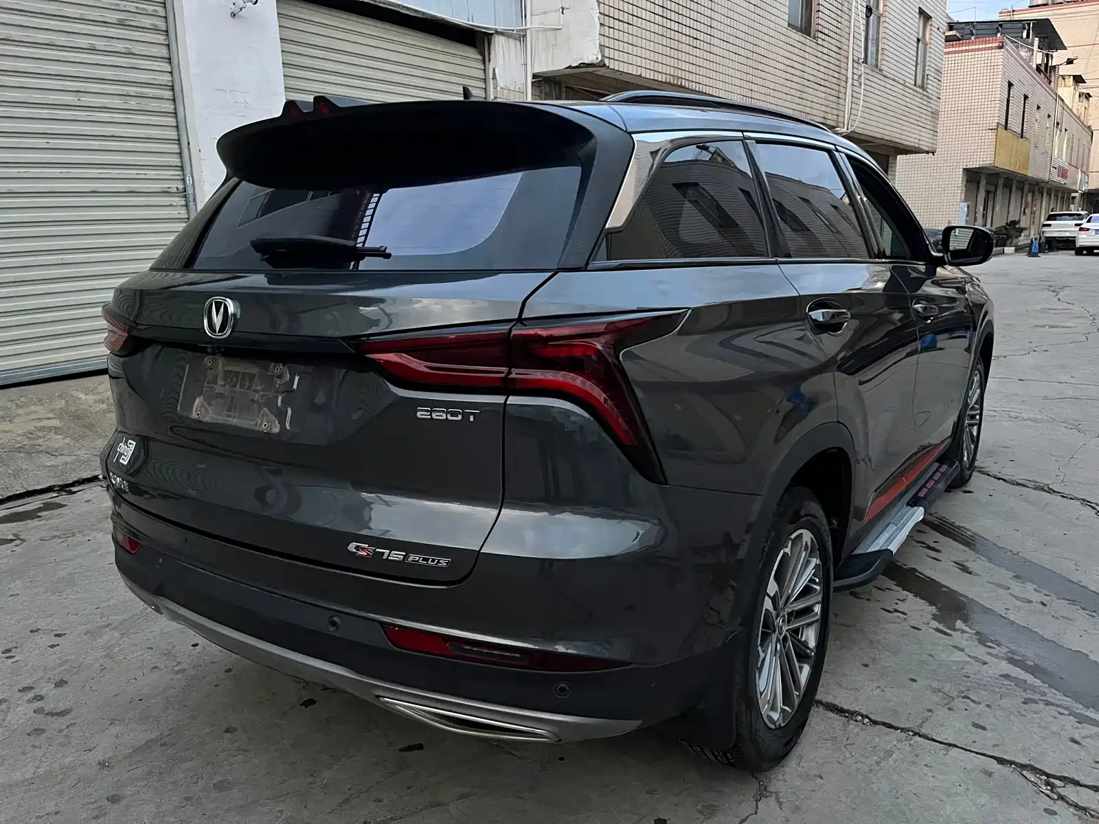 Фото 13 - Changan CS75 PLUS