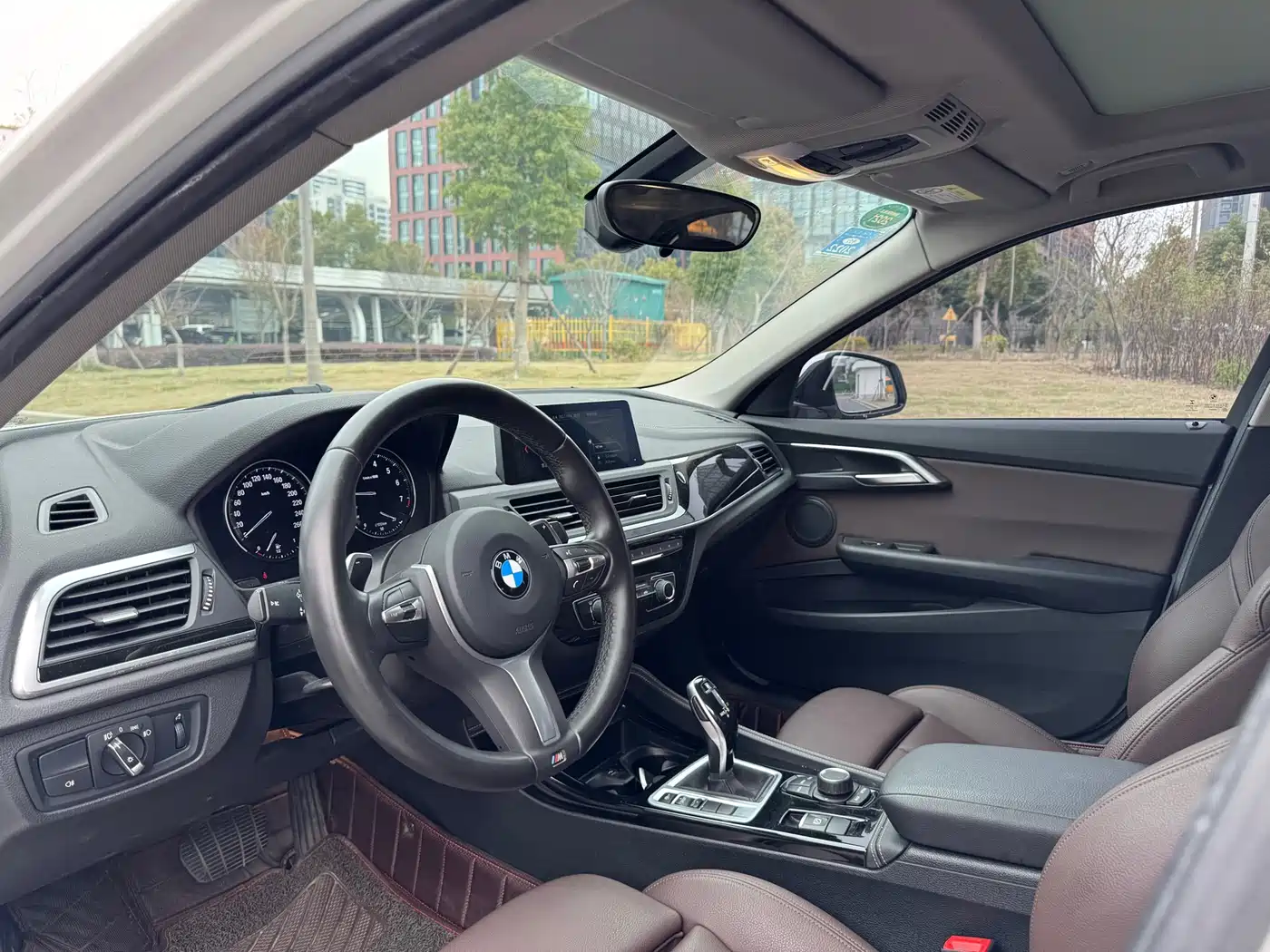 BMW 1 Series 2020 Model 125i Leading M Sport Package фото 10