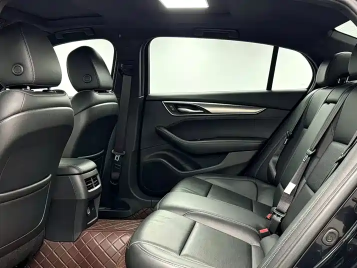 Фото 5 - Cadillac CT5