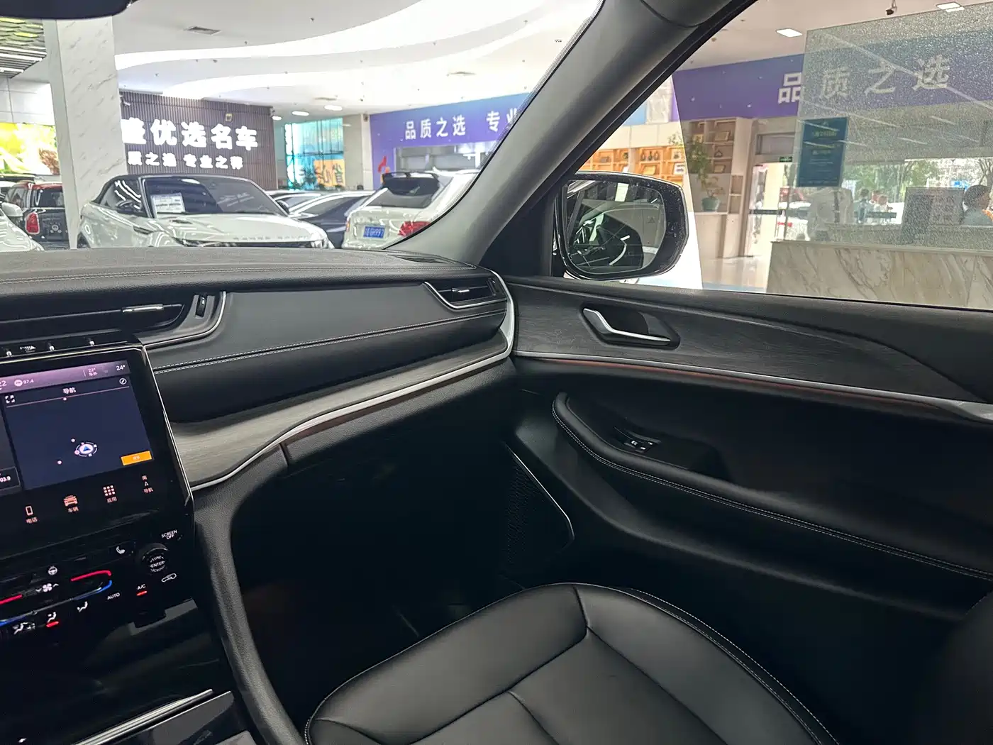 Jeep Grand Cherokee, миниатюра 20
