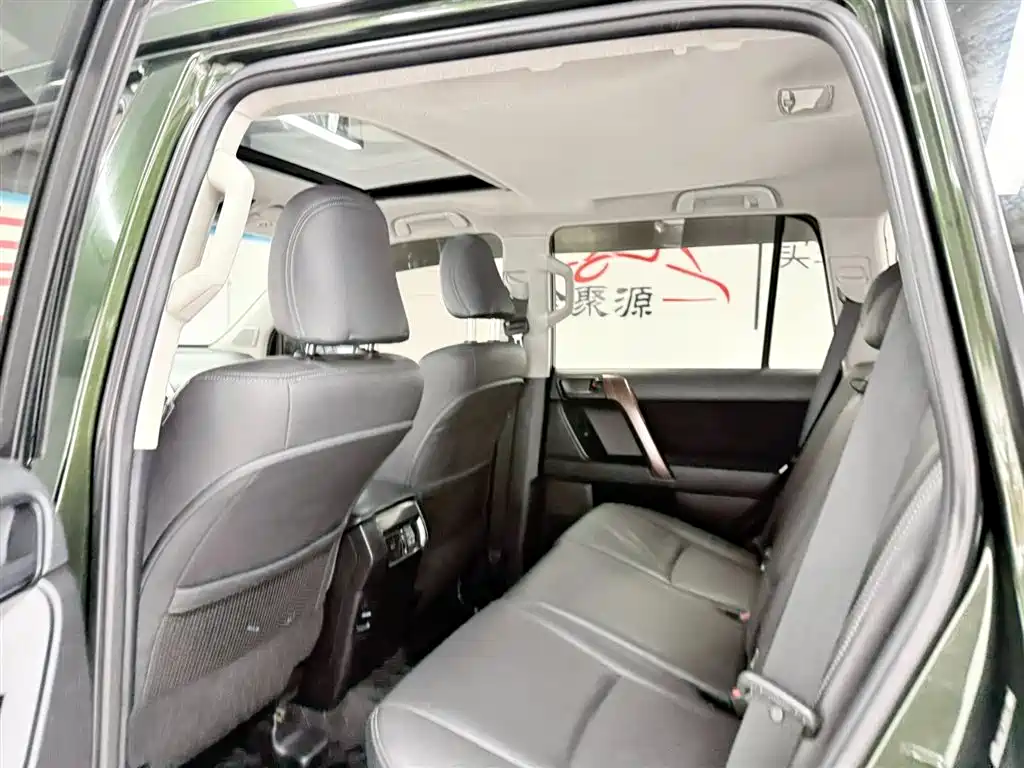Toyota Prado (Import) 2014 2.7L Automatic Standard Edition фото 11