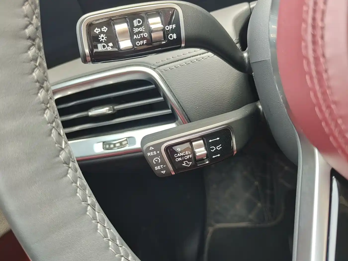 Hongqi E-HS9 2022 690km Qi Xiang Edition (6-seater) фото 31