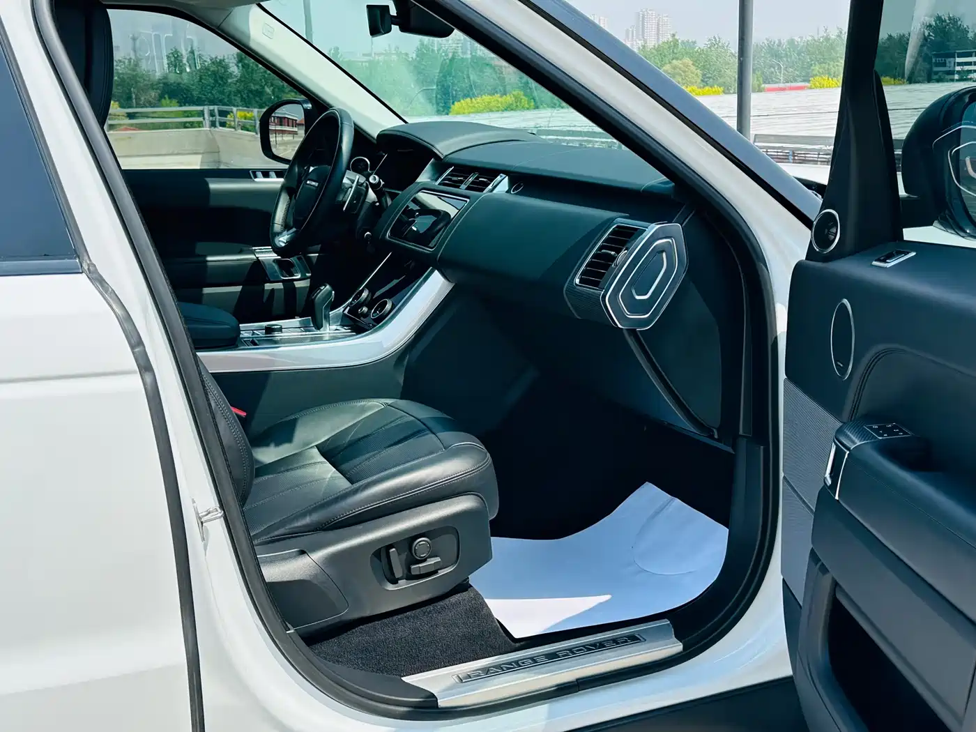 Land Rover Range Rover Sport 2020 3.0 L6 HSE DYNAMIC фото 29