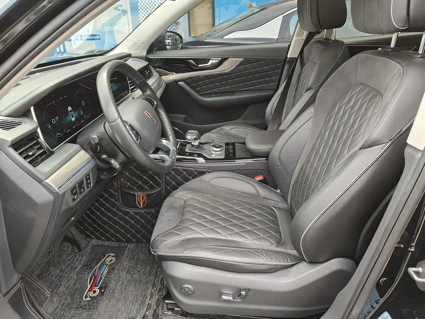 Hongqi HS5 2019 2.0T Smart Connect Enjoy Edition фото 8