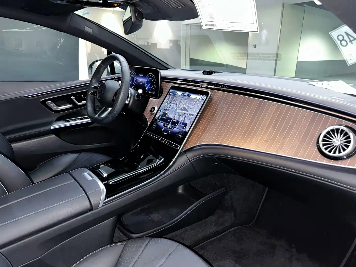 Mercedes-Benz EQE 2023 2022 350 Luxury Edition