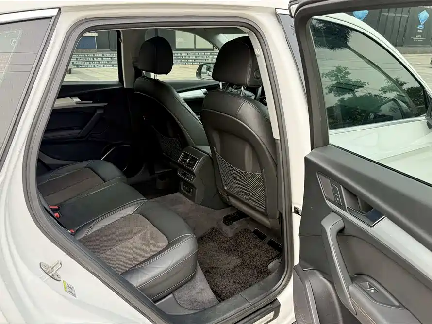 Audi Q5L 2018 40 TFSI Prestige Fashion (China V) фото 17