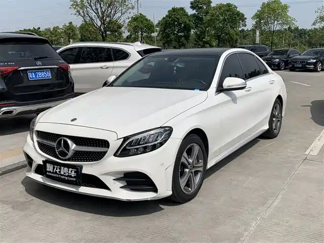 Mercedes-Benz C-Class 2019