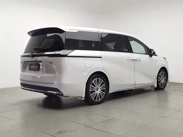 GAC Trumpchi Trumpchi E8 NEV 2024 Model 150km MAX+ — фото 2