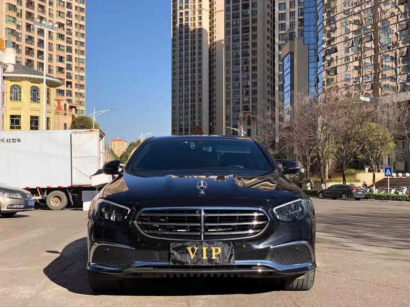 Mercedes-Benz E-Class 2021 E 300 L Sport Fashion фото 2