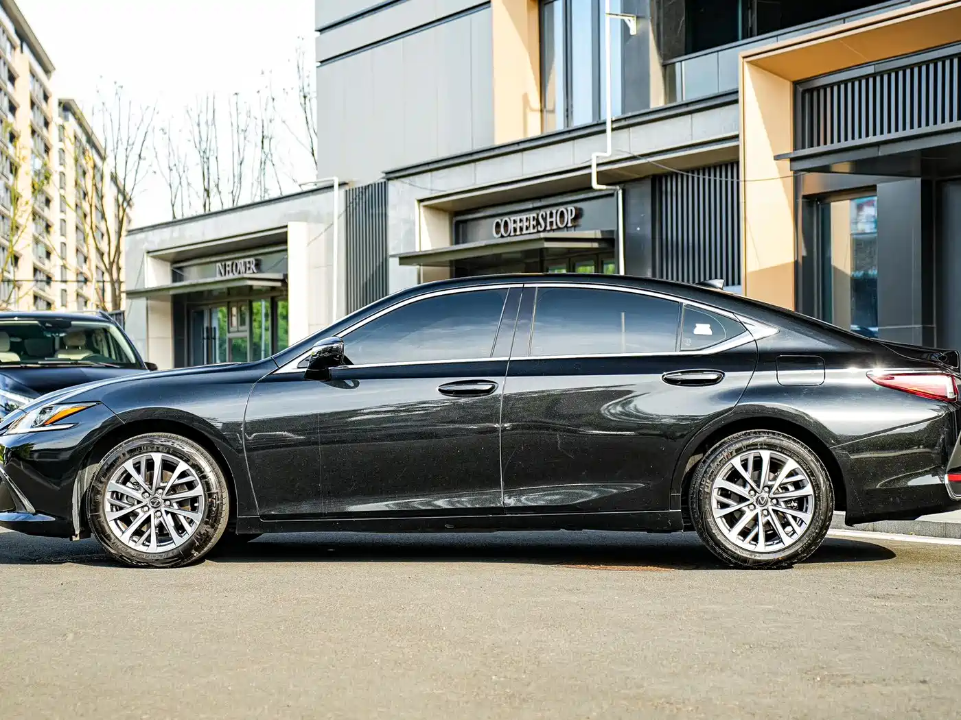 Lexus ES 2021 200 Excellence Edition фото 7