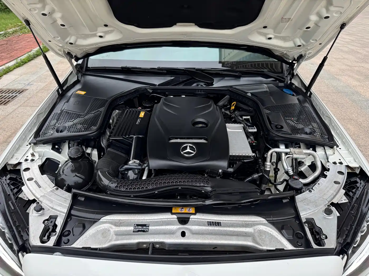 Mercedes-Benz C-Class 2016 C 200 L Sport фото 17