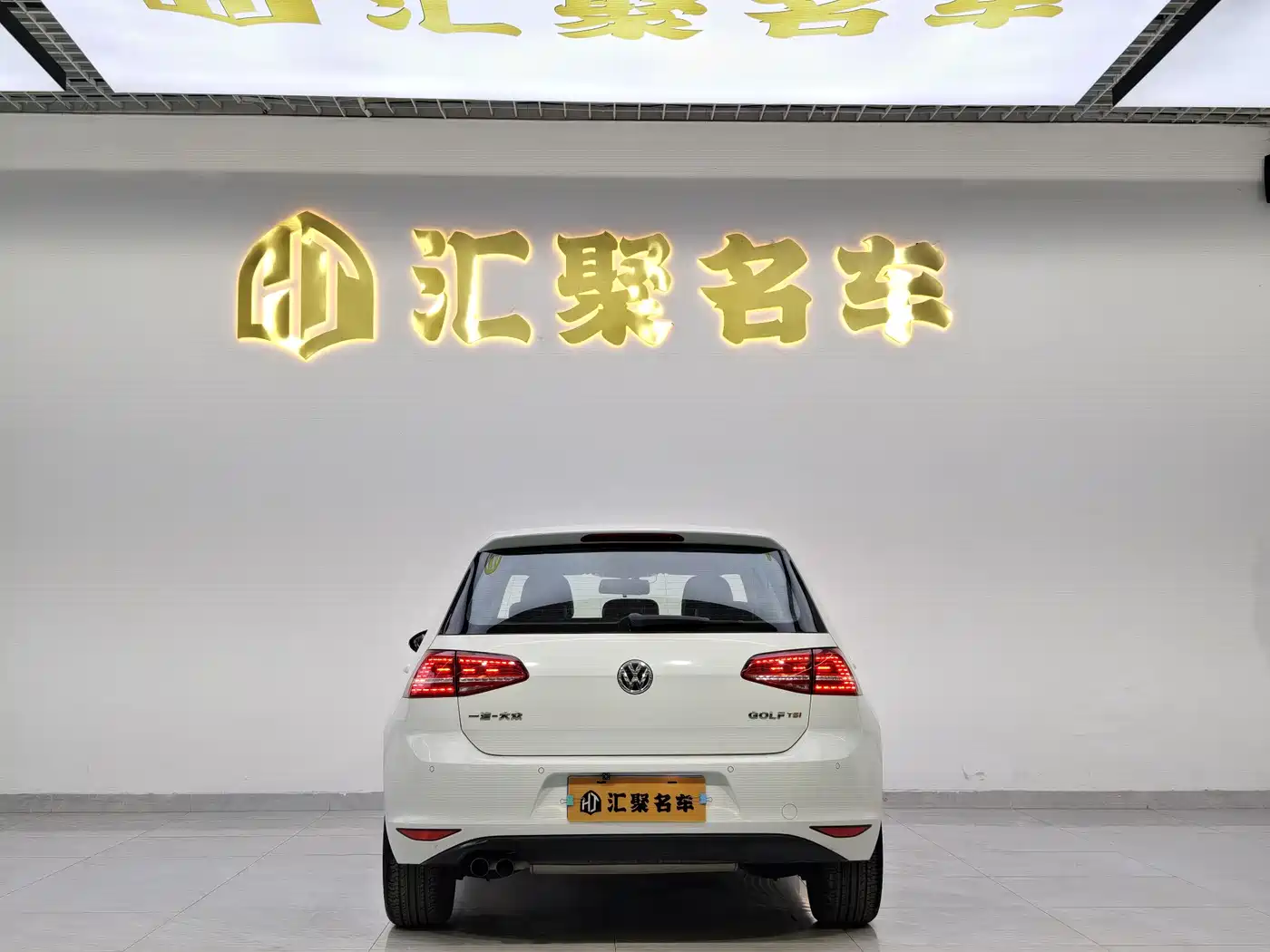 Volkswagen Golf 2016 230TSI Automatic Comfort фото 7