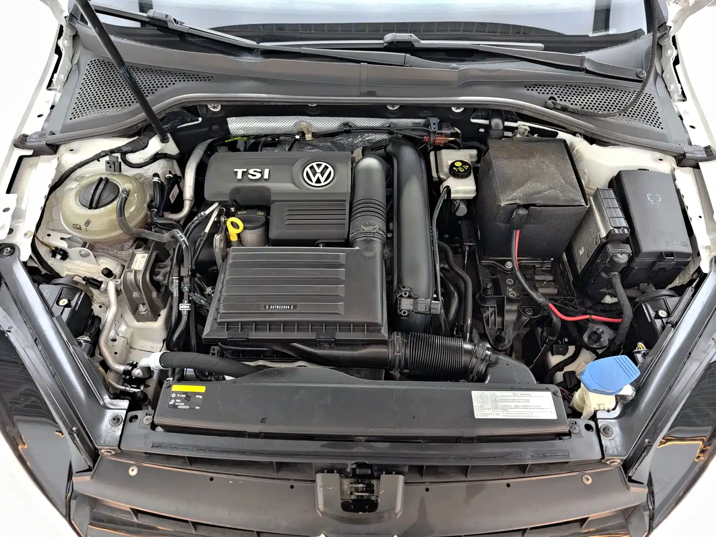 Volkswagen Golf 2016 230TSI Automatic Comfort фото 35