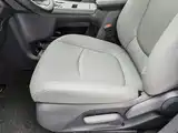 Фото 20 - Toyota Granvia