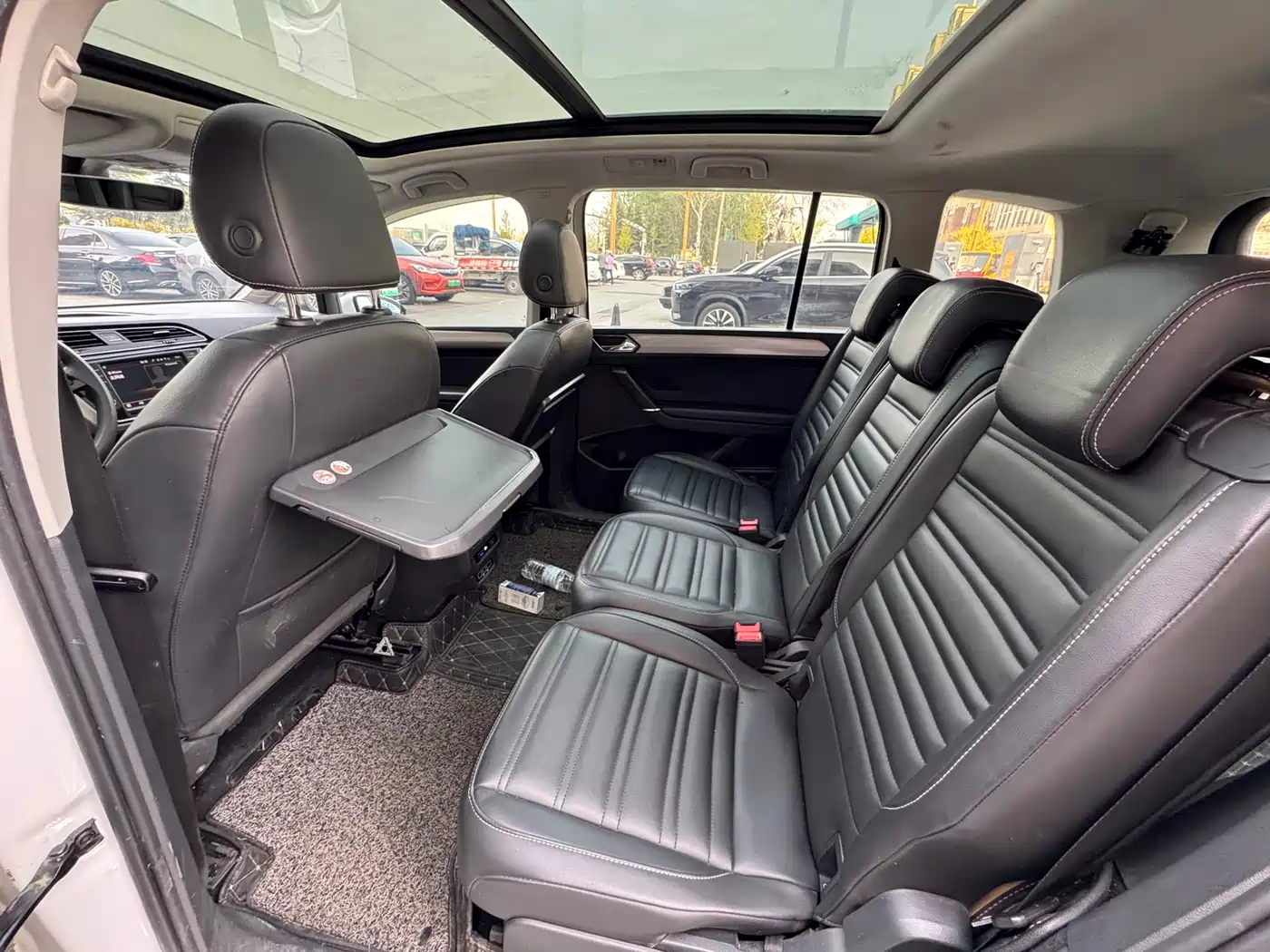 Volkswagen Touran 2018 Touran L 280TSI DSG Comfort Edition 7-seater China VI фото 13