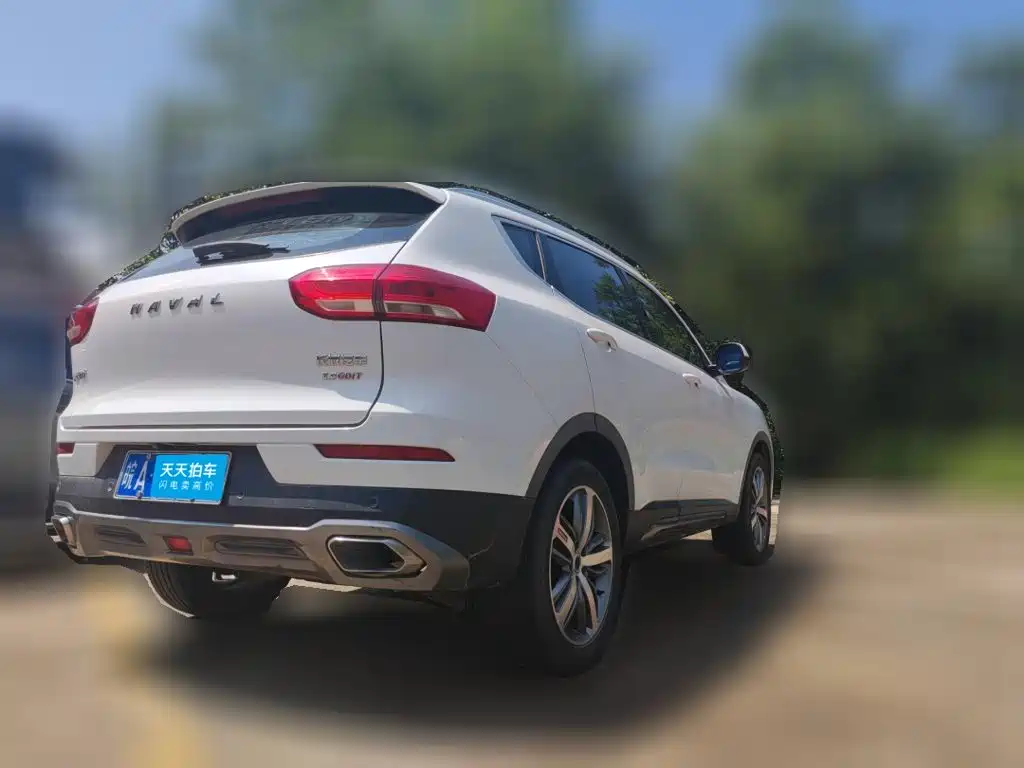 Photo 2 - Haval H6