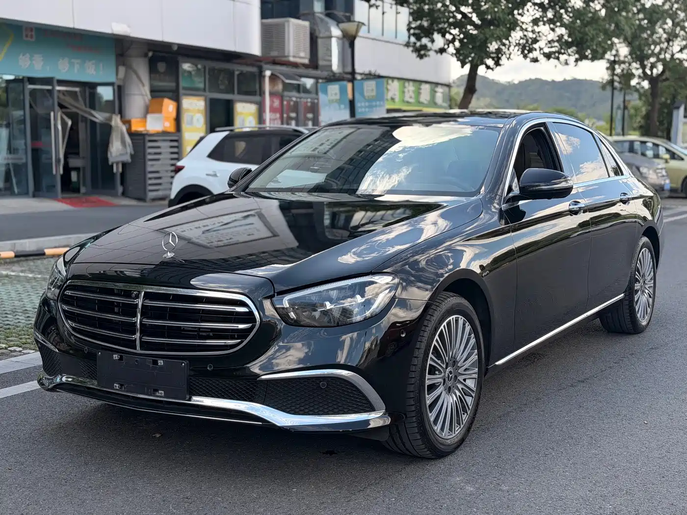  Mercedes-Benz Mercedes-Benz E-Class 2023 E 300 L Luxury