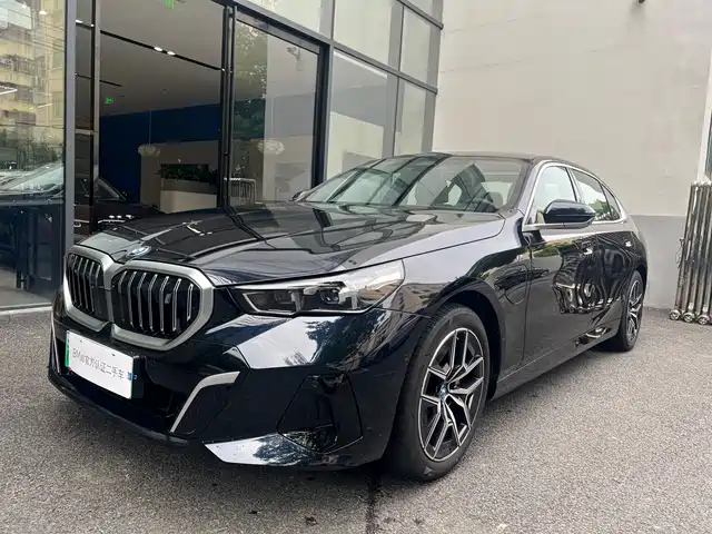 BMW i5 2025 eDrive 40L M Sport Package
