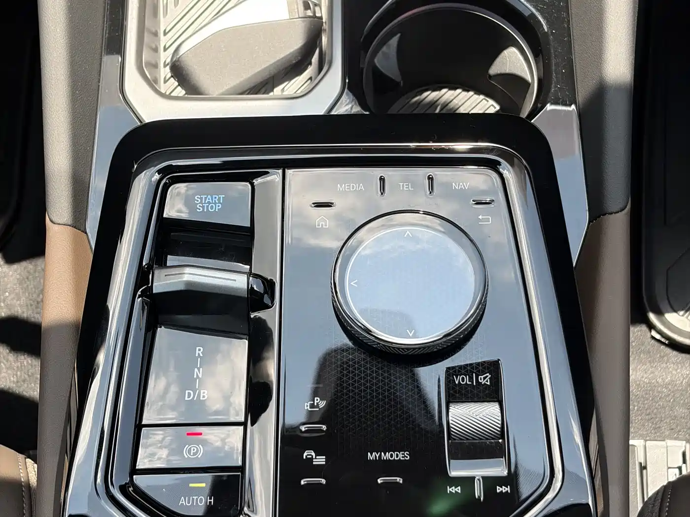 BMW i5 2025 eDrive 35L M Sport Package фото 12