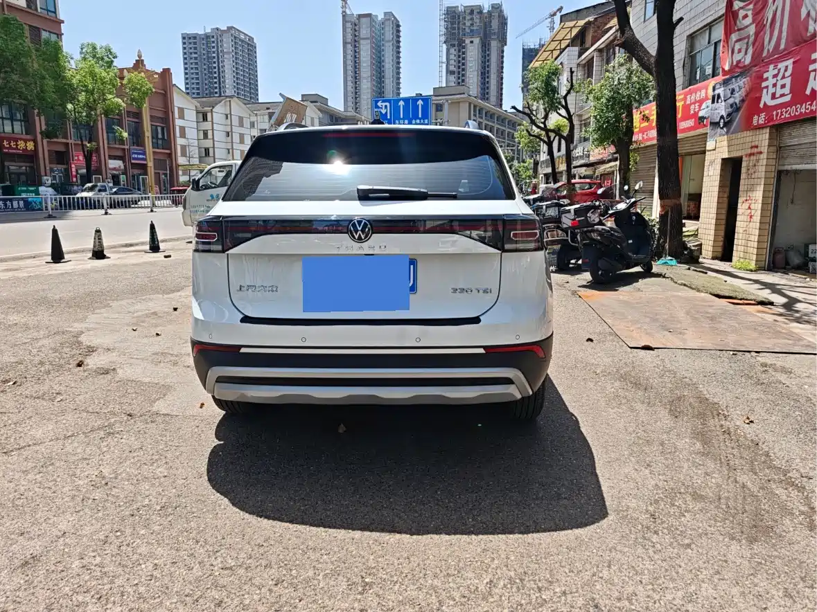 VOLKSWAGEN TUYUE