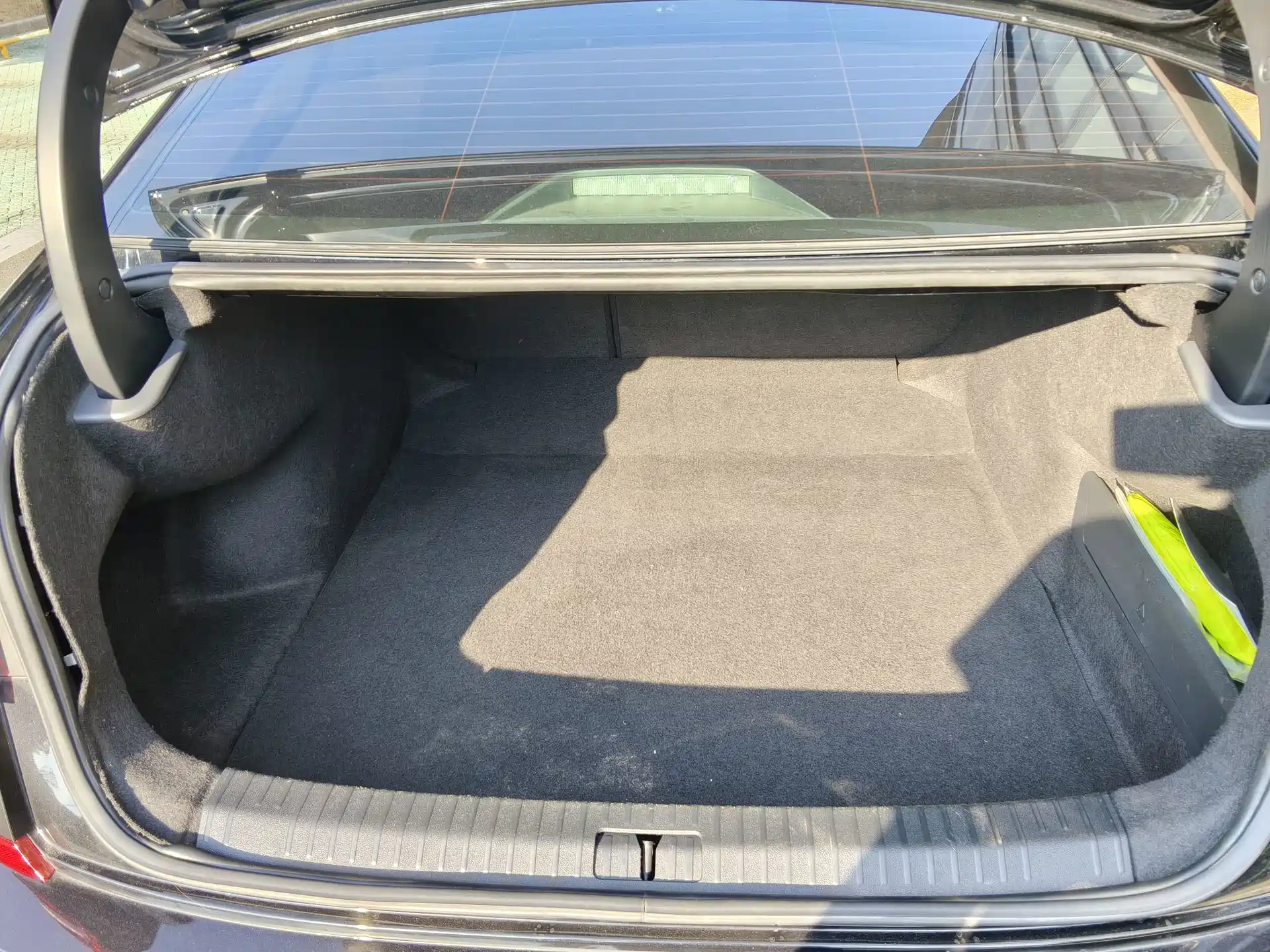 Photo 11 - Volkswagen Passat