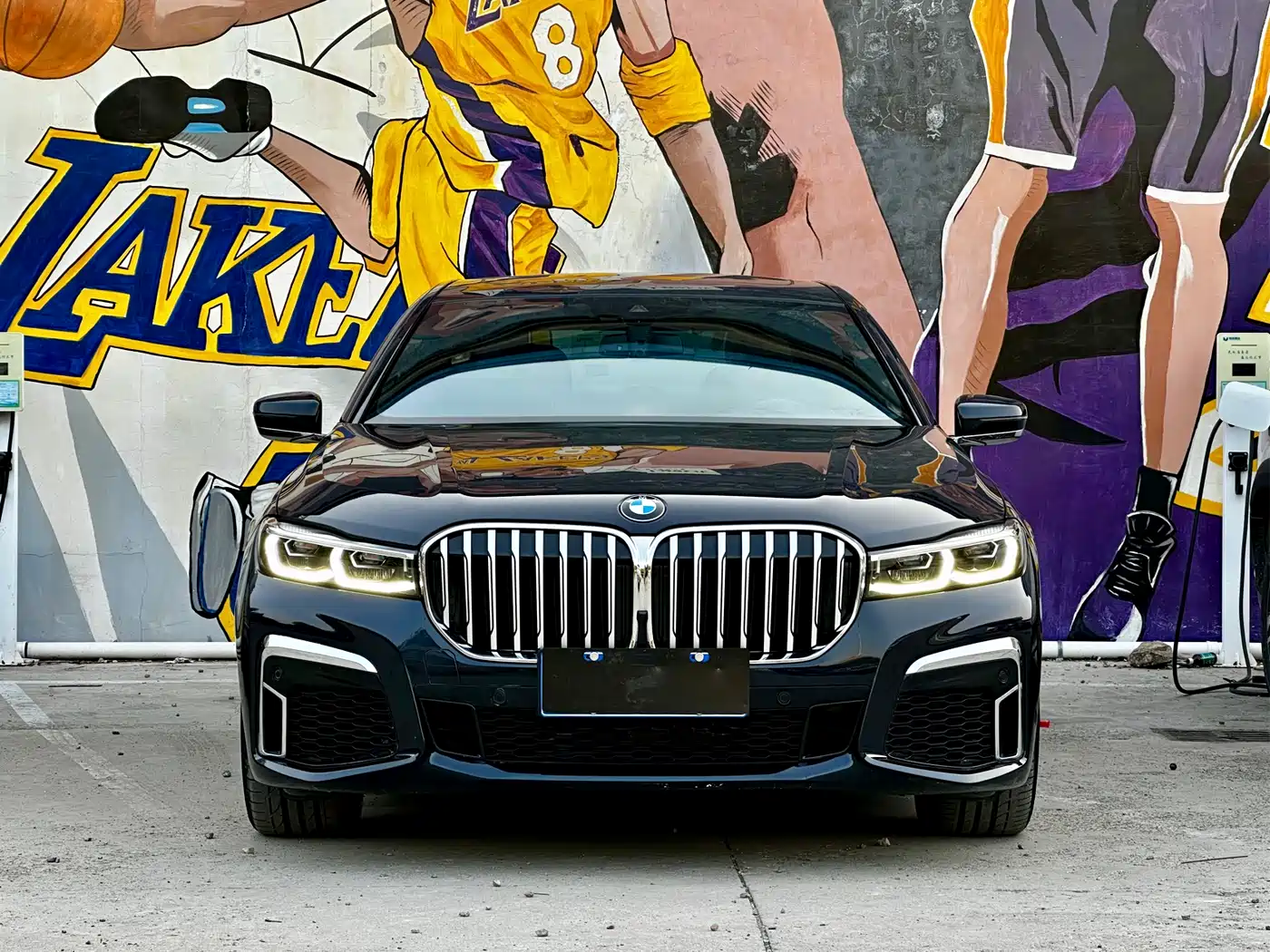 BMW 7 Series 2021 Model 730Li M Sport Package фото 2