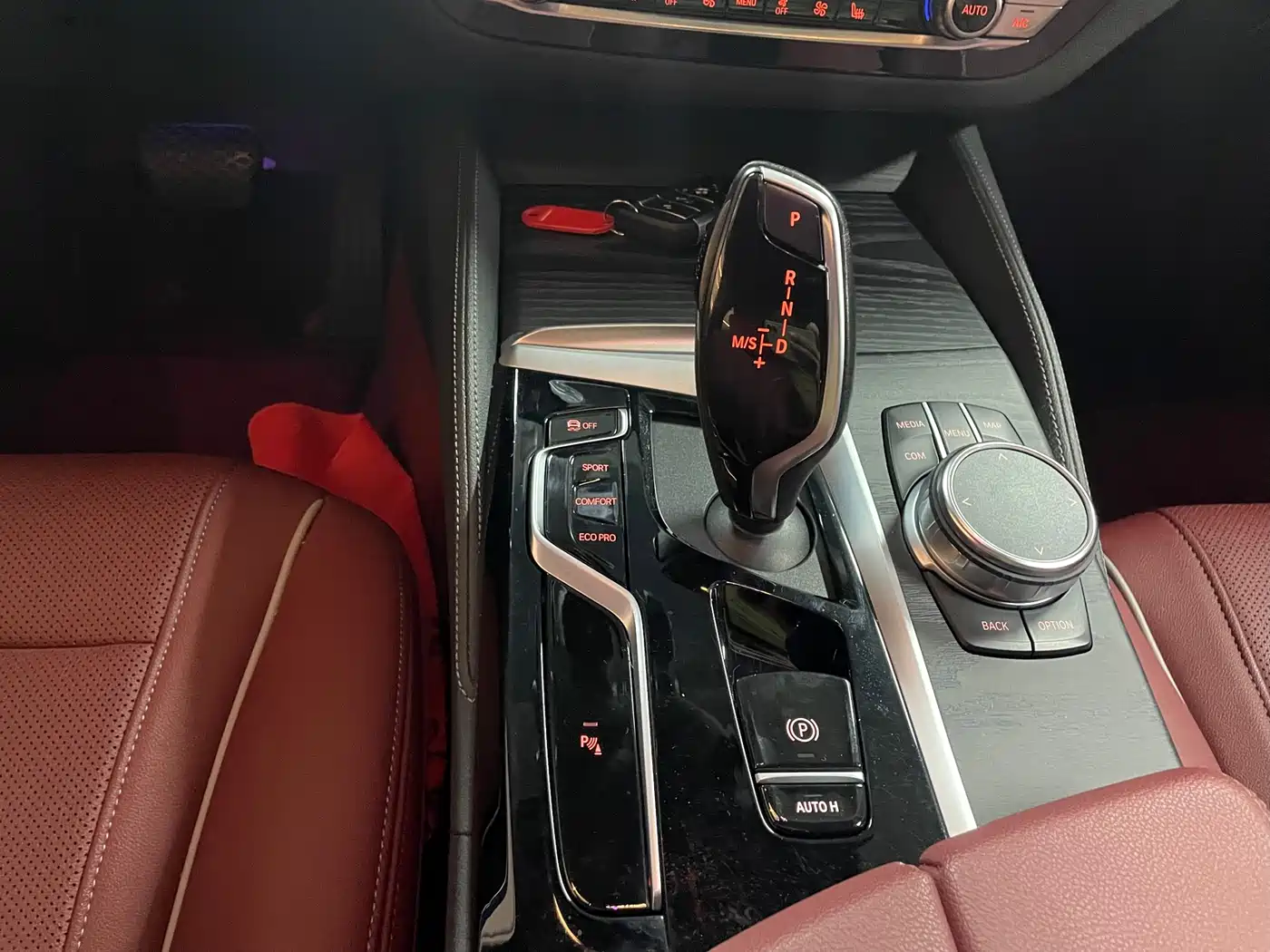 BMW 5 Series 2022 530Li Leading M Sport Package фото 7