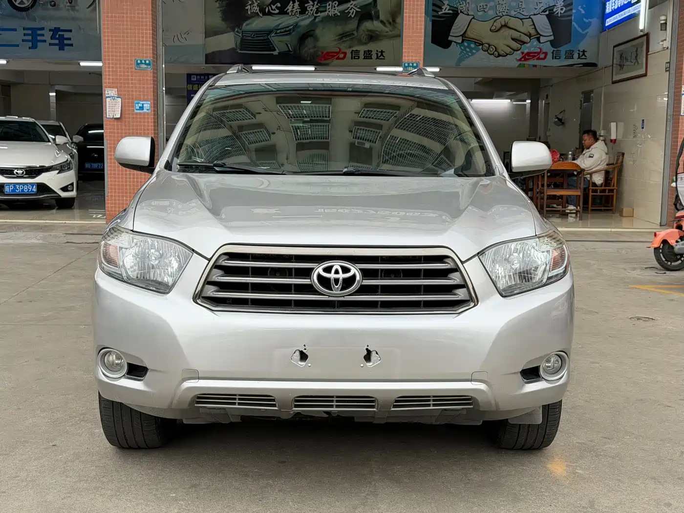 Toyota Highlander 2009 3.5L 4WD 7-seater Luxury Edition фото 2