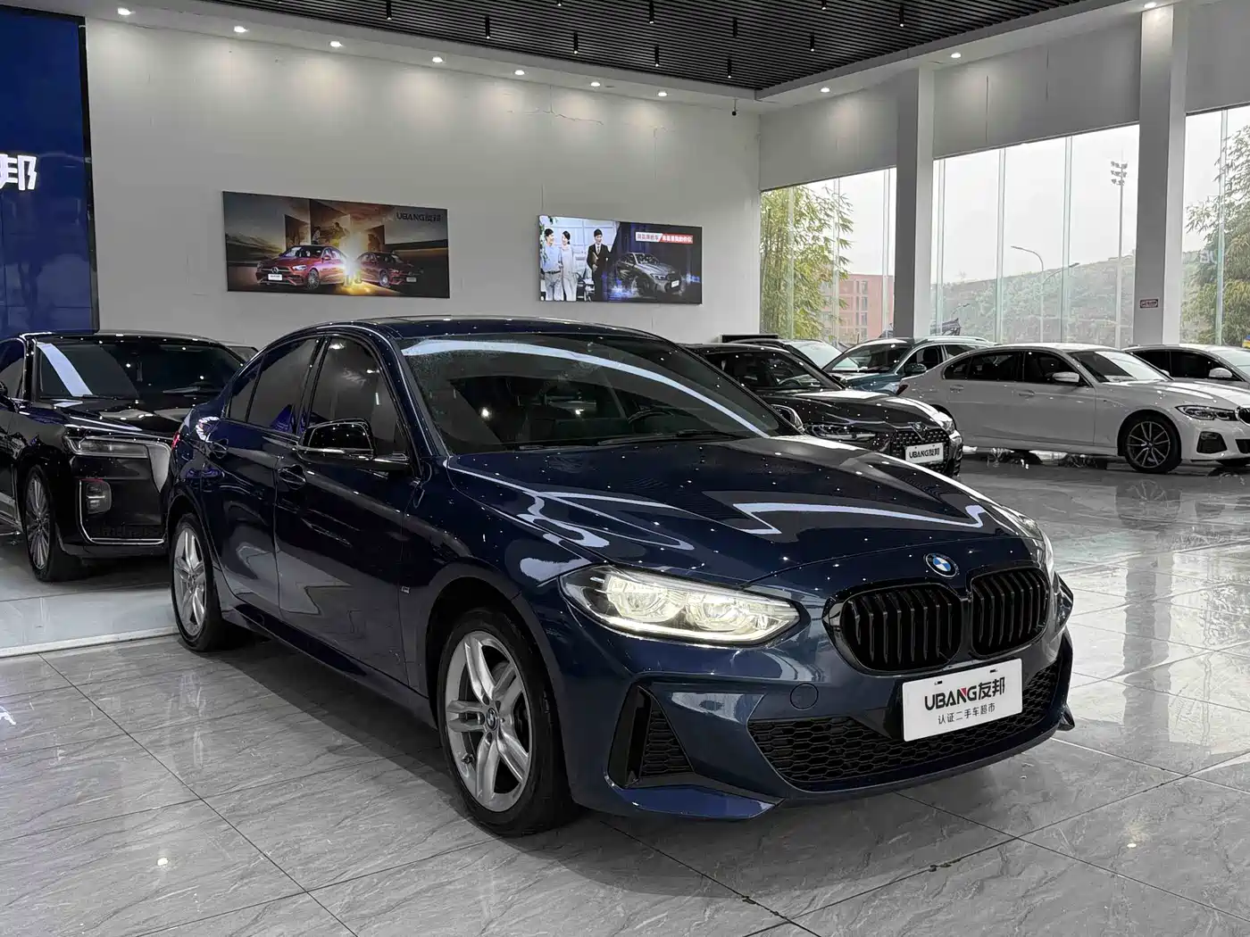 BMW 1 Series 2021 Facelift 120i M Sport Shadow Edition фото 3