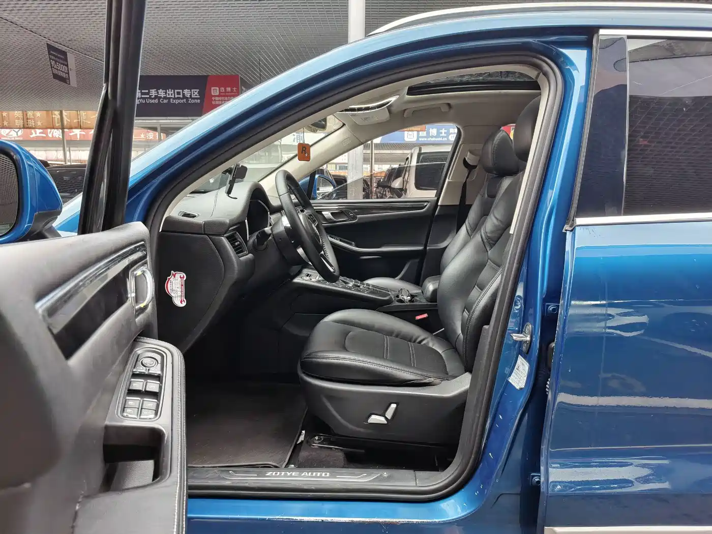 Zotye SR9 2019 2017 2.0T Auto Ultimate Light Edition