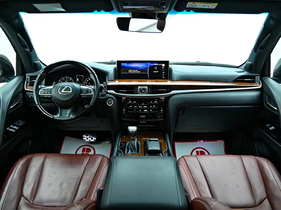 Lexus LX 2017 570 Prestige Luxury фото 14