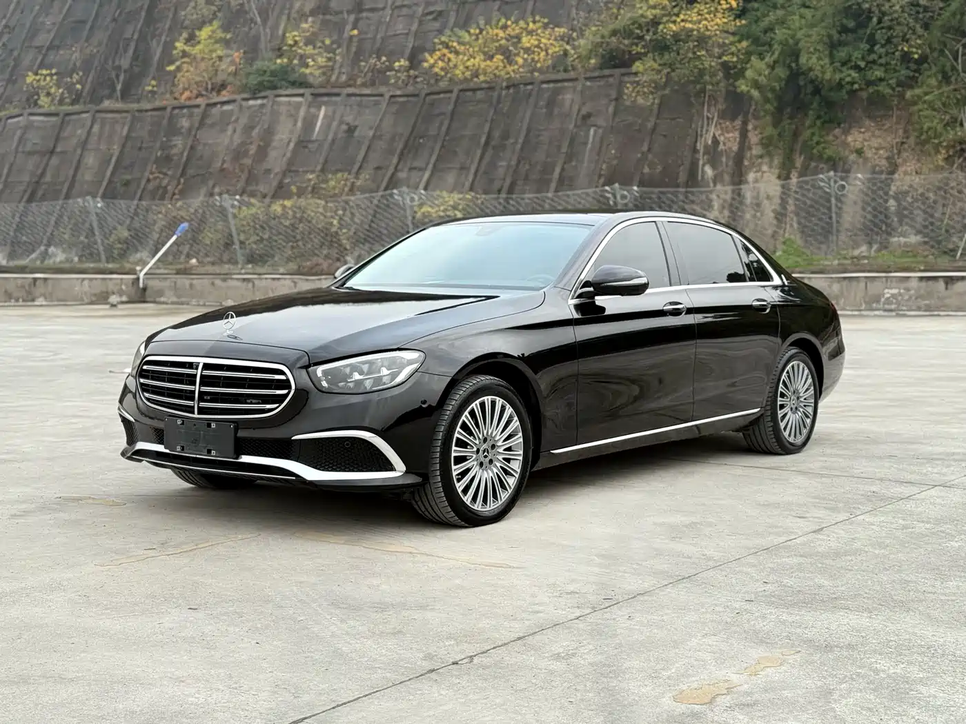 Mercedes-Benz E-Class 2023 Facelift E 300 L Luxury