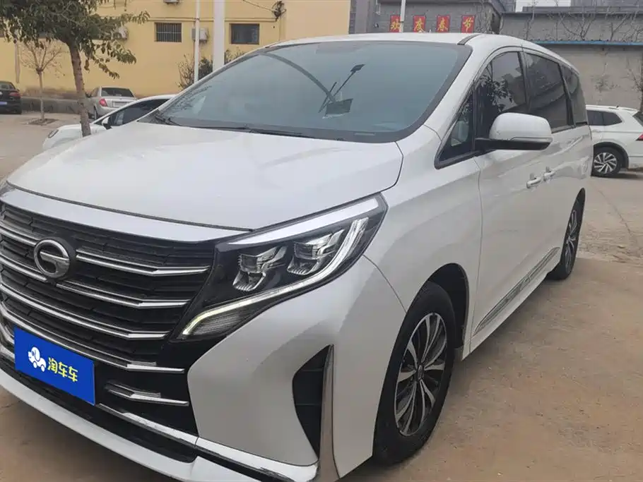 GAC TRUMPCHI M8