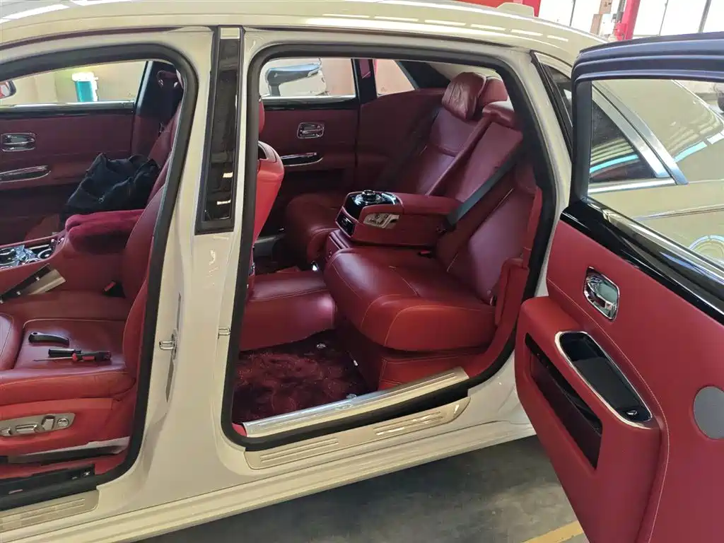 Photo 5 - Rolls-Royce Ghost