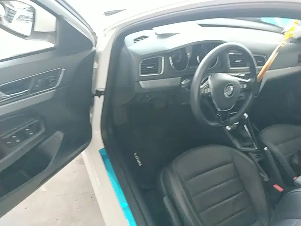 Volkswagen Lavida Tour 2017 2017 1.6L Automatic Comfort Edition