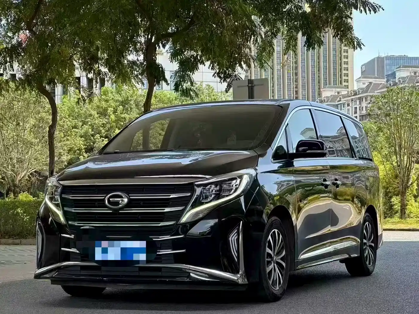 GAC TRUMPCHI M8