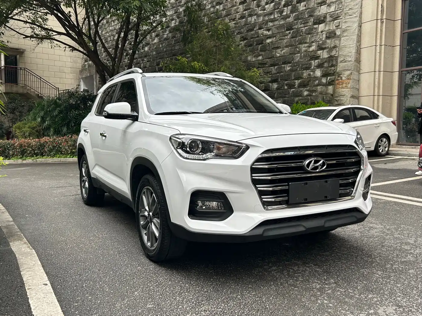Hyundai Beijing Hyundai ix35 2019 2.0L Automatic 2WD Zhiyong·Smooth Enjoy China VI фото 3