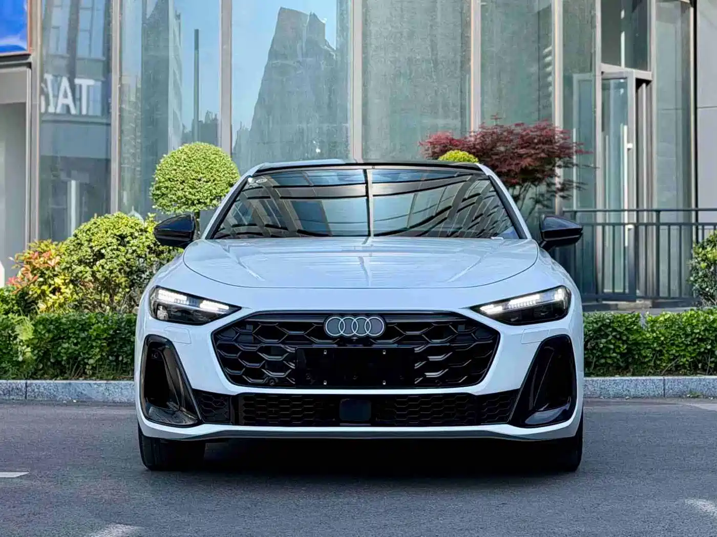 Audi A5L 2025 2.0T Sport Edition Plus фото 2