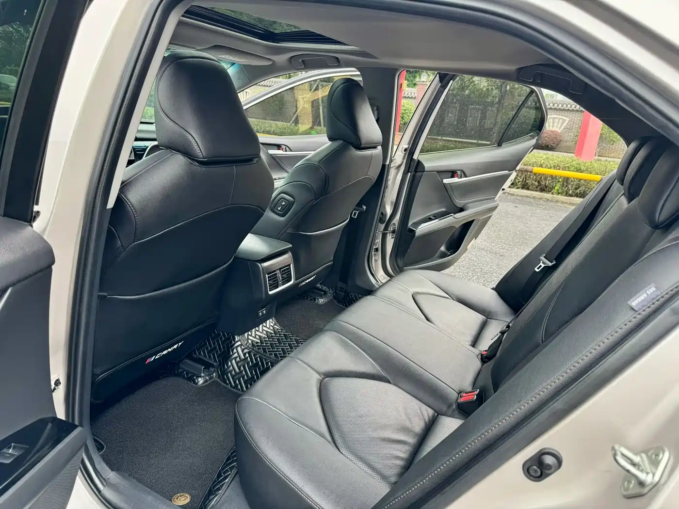 Toyota Camry 2023 2021 2.0G Luxury Edition