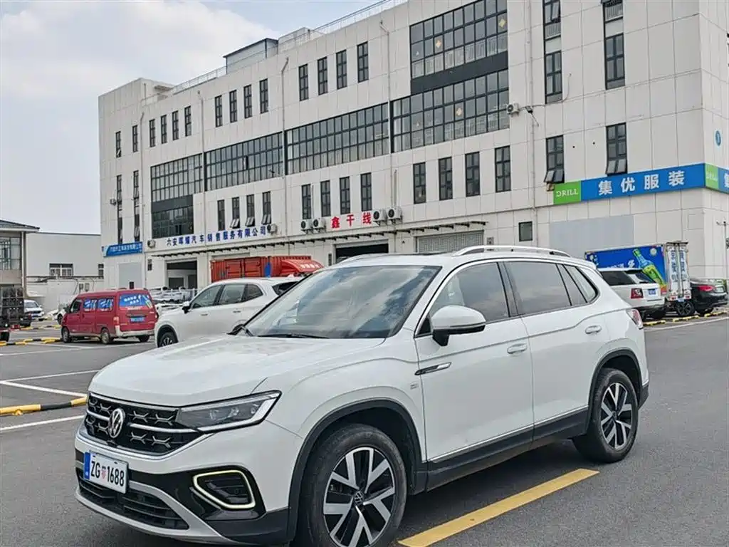 Volkswagen Tayron 2023 330TSI 2WD Luxury Plus Advanced Edition