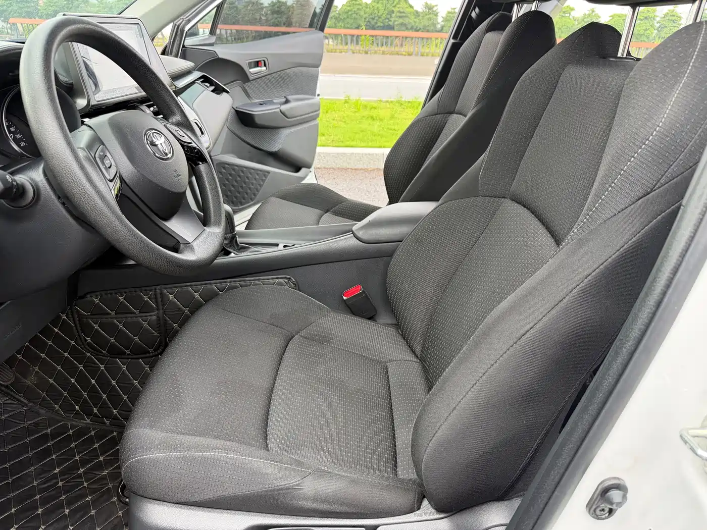 Toyota IZOA 2022 2021 2.0L Yichi Edition