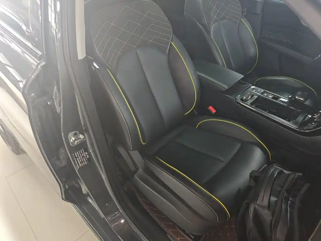 Roewe RX5 2022 2021 PLUS 330TGI Automatic National Trend Premium Edition