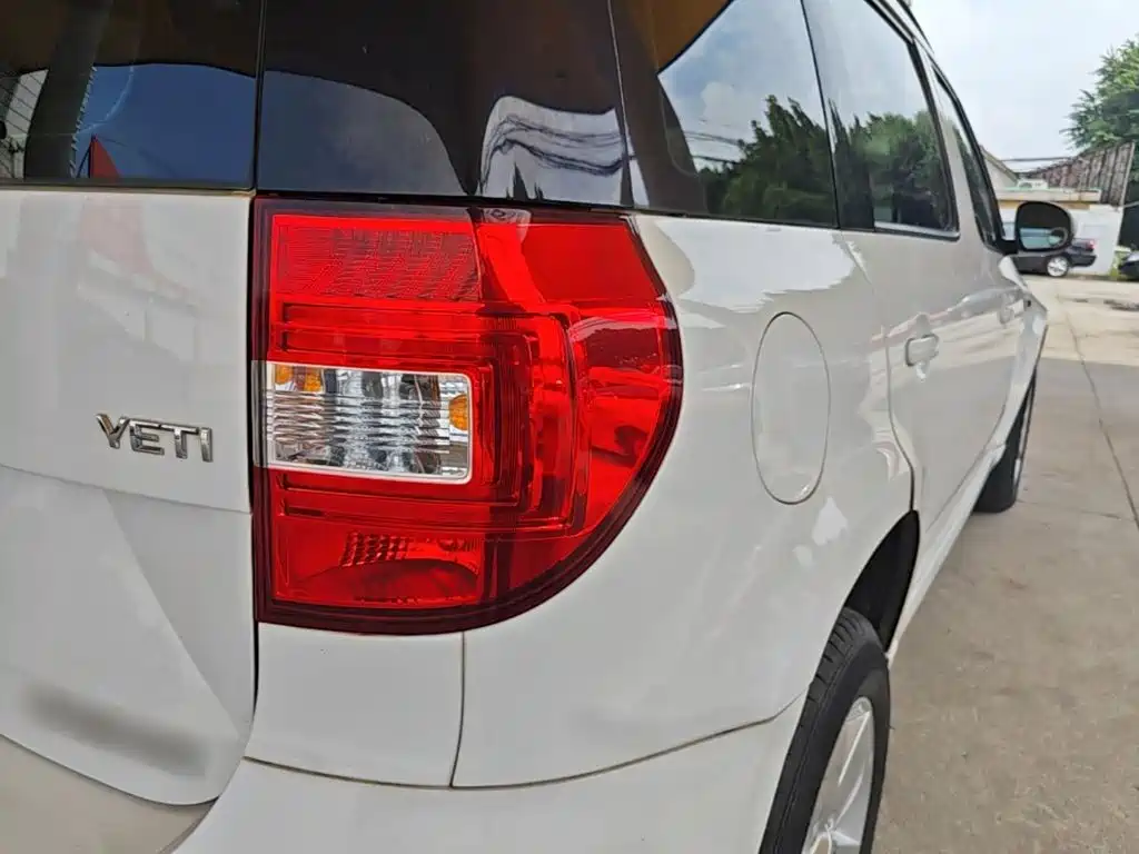 Škoda Yeti 2018 2017 TSI280 DSG Advance
