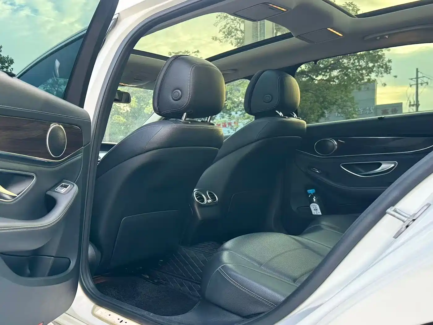 Mercedes-Benz C-Class 2015 C 200 L фото 5