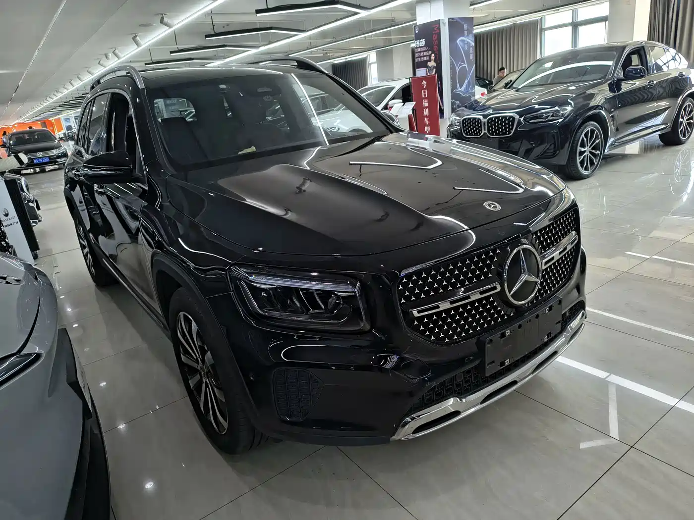 Mercedes-Benz GLB 2025 2025 Model GLB 220 Fashion Style