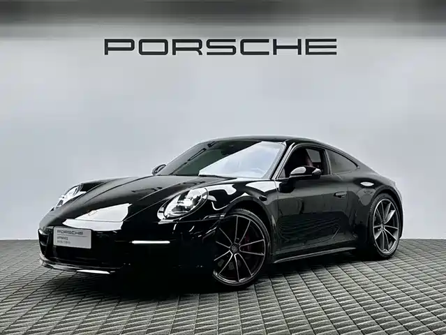Porsche 911 2023