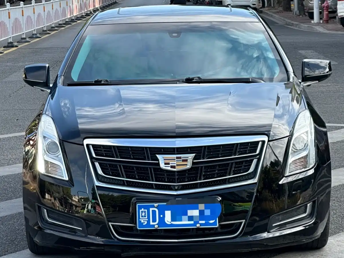 Cadillac XTS 2016 28T Technology фото 2